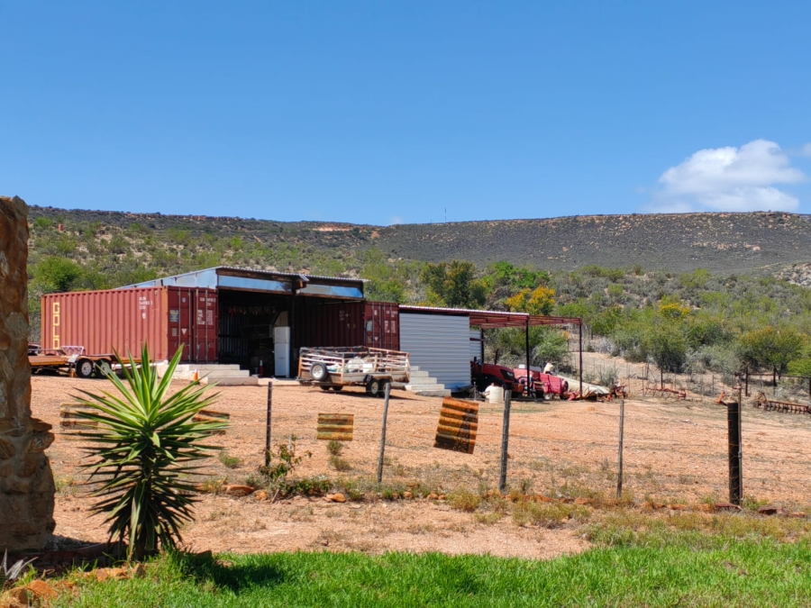 5 Bedroom Property for Sale in Uniondale Western Cape